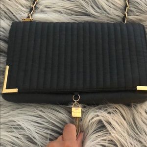 Bebe cross over bag